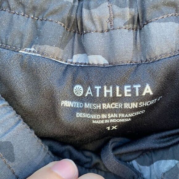 Athleta Camo Mesh Racer Run Shorts 4” | 1X - Picture 3 of 5
